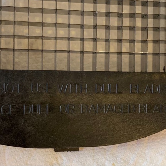 Gently Loved Vollrath 5.0 Insta-Cut - Picture 5 of 10